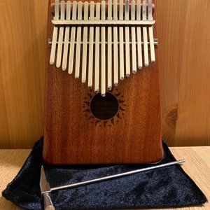 17 Key Kalimba (Thumb Piano)